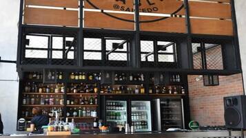 Daily cooked-to-order breakfast (PHP 375 per person)