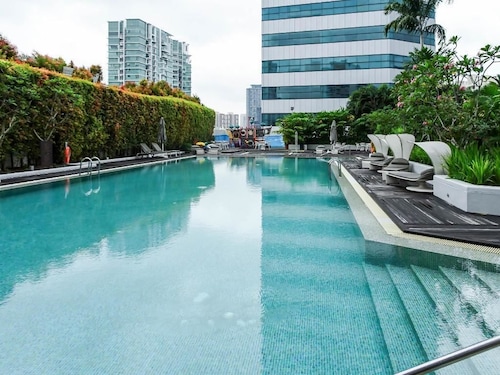 Fraser Suites Singapore