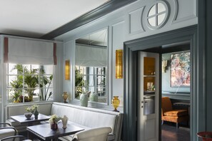 Daily full breakfast (EUR 45 per person)