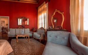1 bedroom, premium bedding, individually decorated