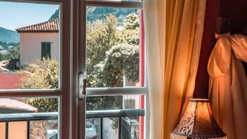 Presidential Suite - 31 | Premium bedding, individually decorated, individually furnished