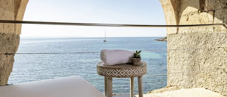 Salas de tratamientos para parejas, sauna, bañera de hidromasaje