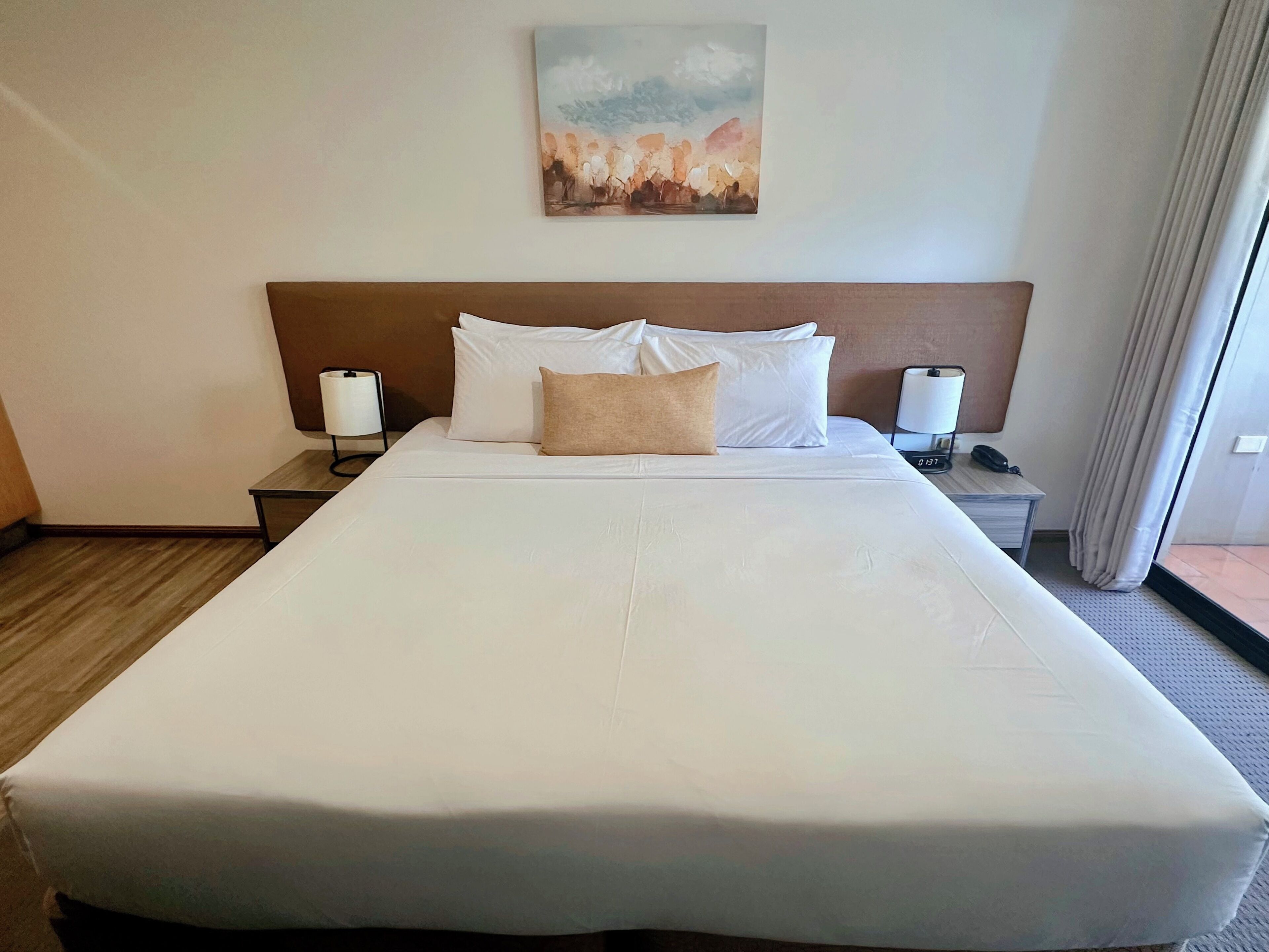 desk, laptop workspace, soundproofing, iron/ironing board