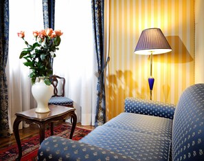 Suite | Living room | Plasma TV - Hotel Centauro (Venice)