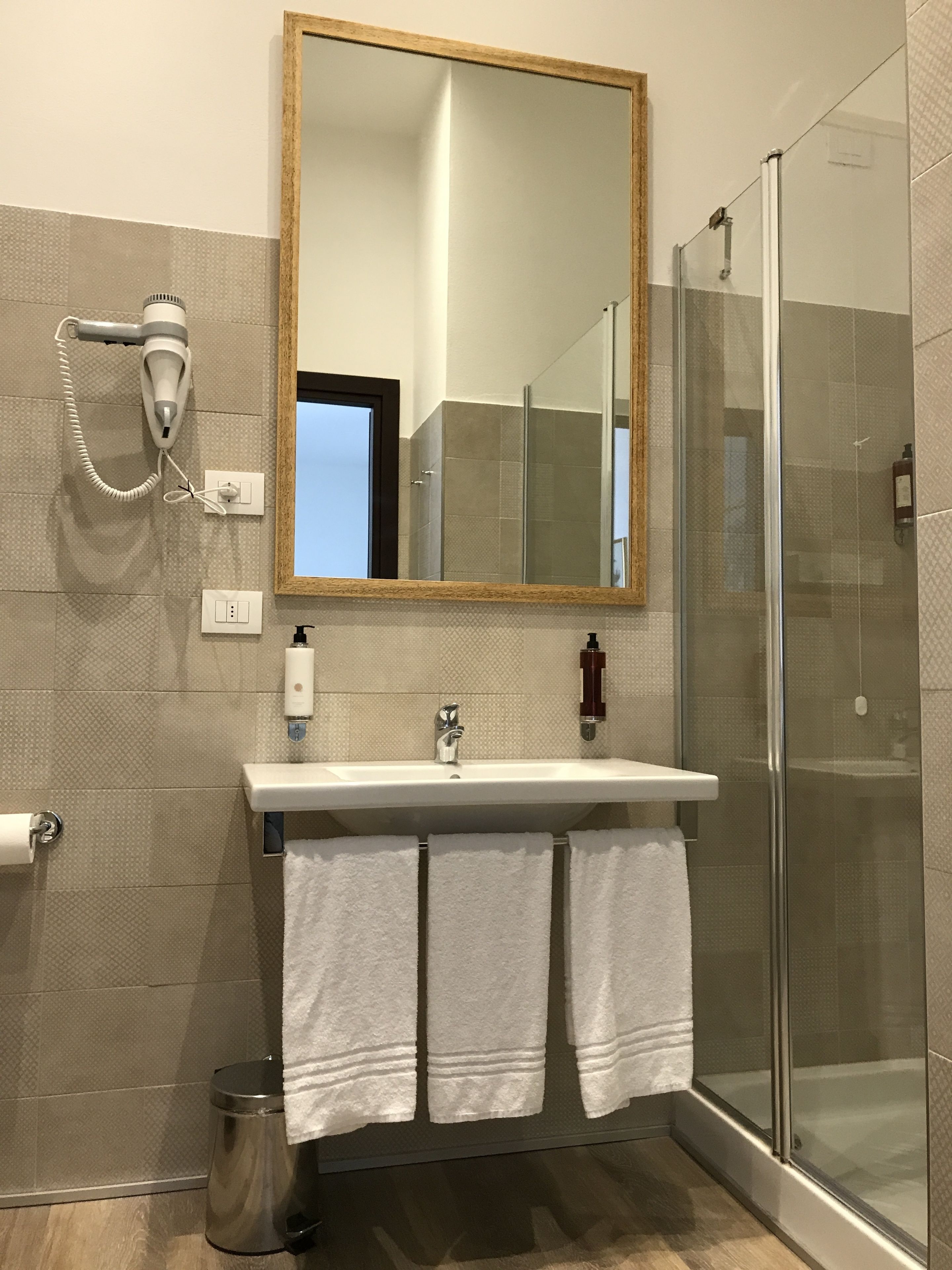 Photo - Hotel Bernina