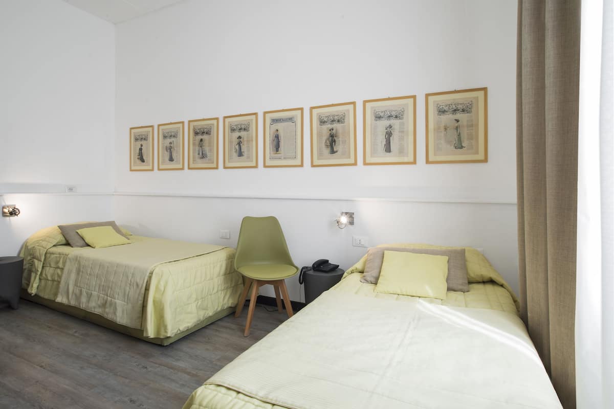 In-room safe, desk, free WiFi, bed sheets