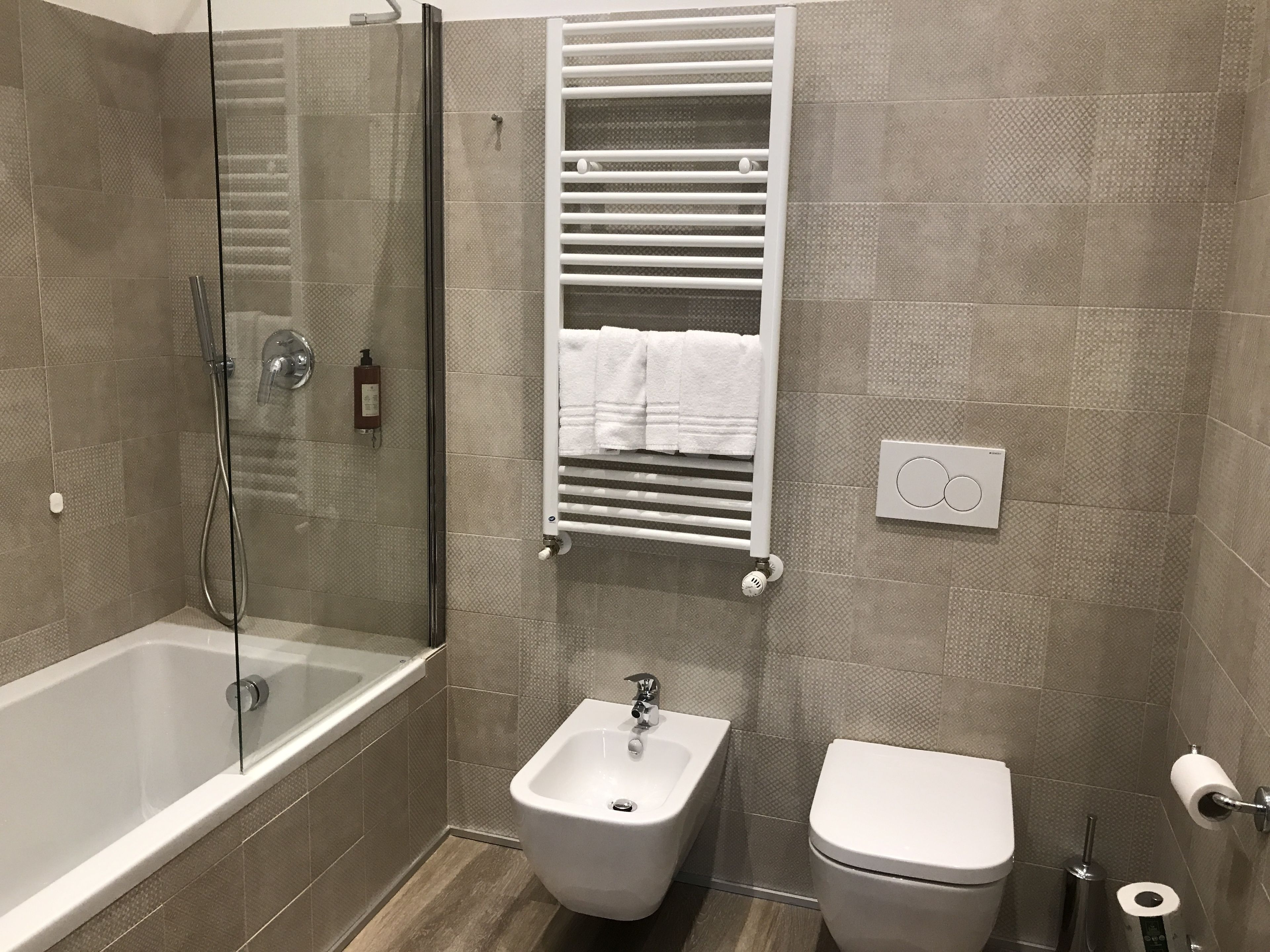 Photo - Hotel Bernina