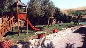 Aire de jeux - extérieure