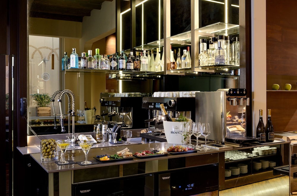 Hotel Metropolitan by null