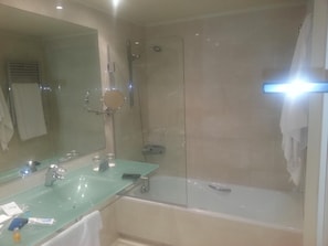 Bathroom - Hotel Tonfoni (Montecatini Terme)