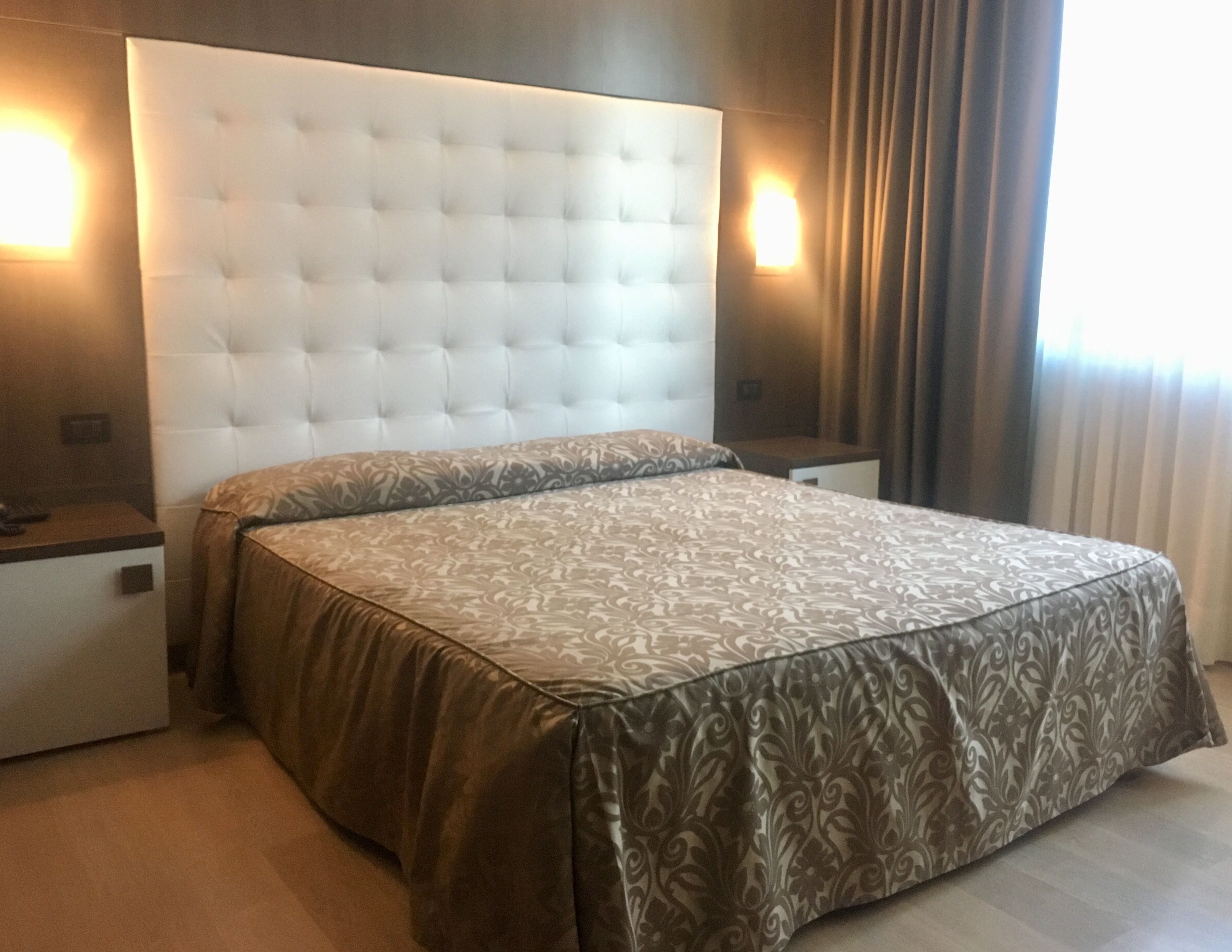 スタンダード アパートメント 1 ベッドルーム | 高級寝具、ミニバー、セーフティボックス (室内)、デスク