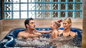 Junior Suite with Kitchenette Jacuzzi | Jetted tub - Eurohotel (Milan)