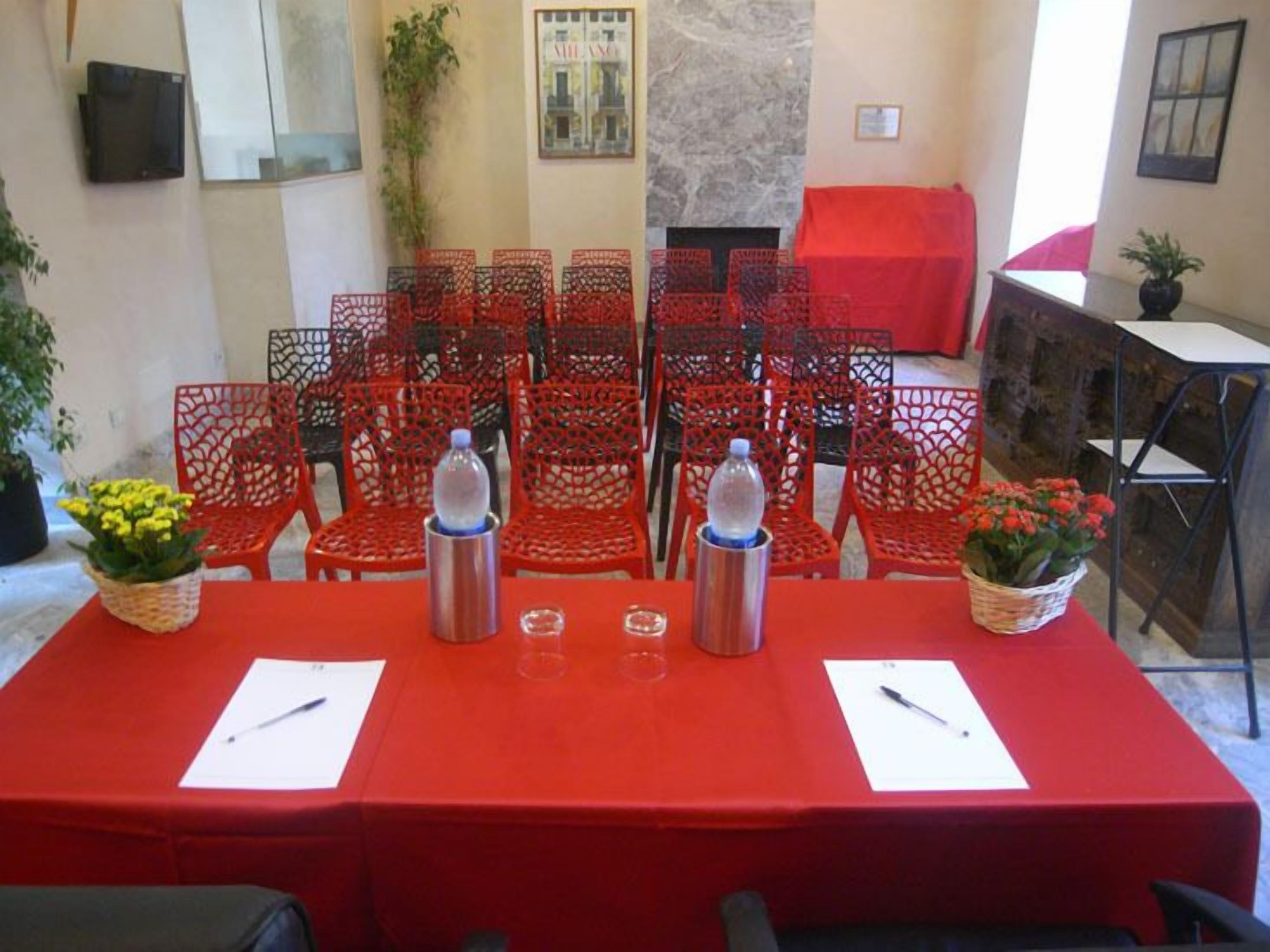 Meeting facility