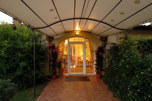 Property entrance - Marignolle Relais and Charme (Florence)