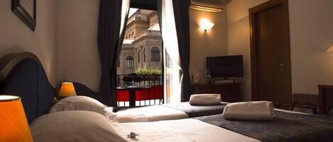 Hypo-allergenic bedding, down duvets, minibar, in-room safe