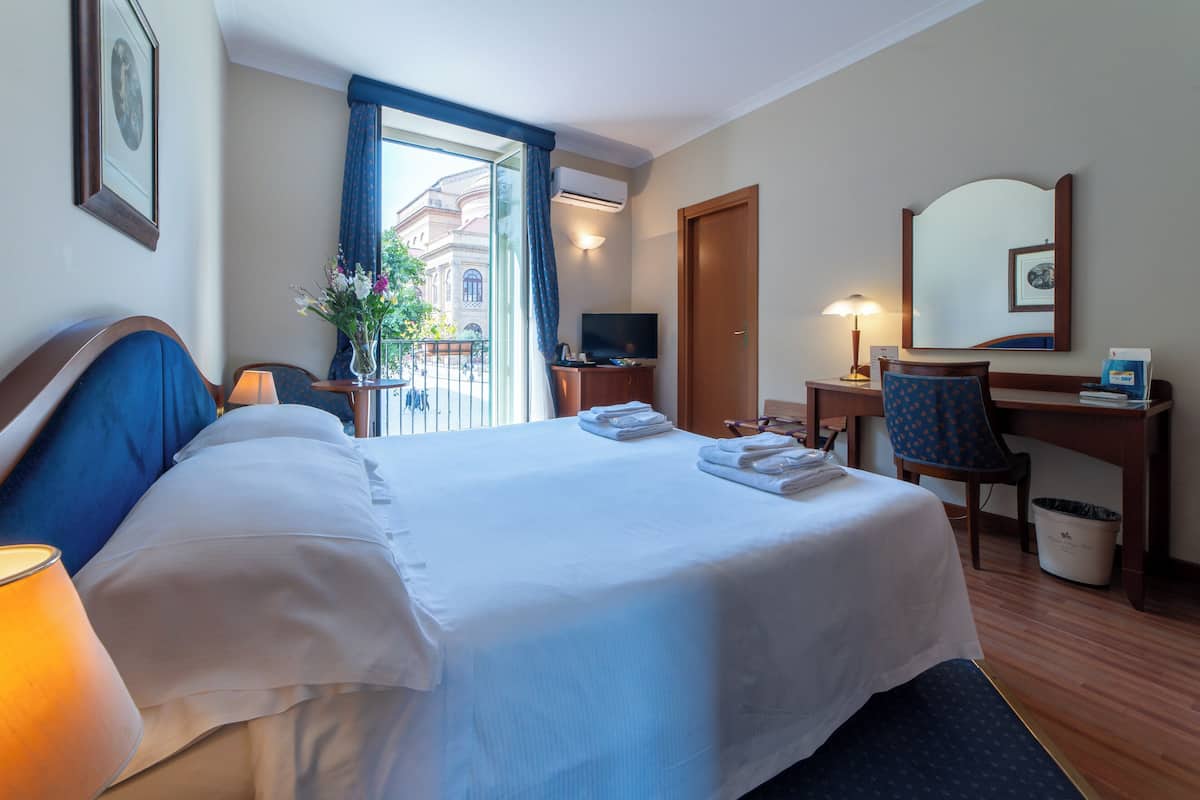 Superior Double or Twin Room | 1 bedroom, hypo-allergenic bedding, down comforters, minibar
