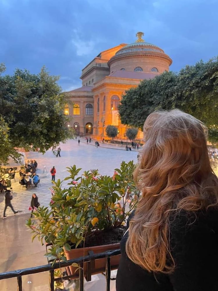 Massimo Plaza Hotel by null