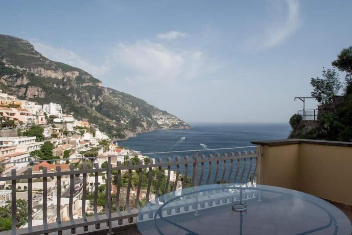 Suite, vue mer, en angle | Vue depuis le balcon