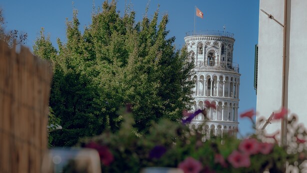 يتم تقديم الإفطار 