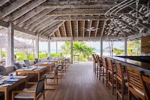 Breakfast, lunch served; local and international cuisine, beach views - Pine Cay, Turks and Caicos (Pine Cay)