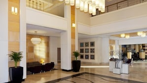 Hypo-allergenic bedding available, down comforters, minibar - Mak Albania (Tirana)