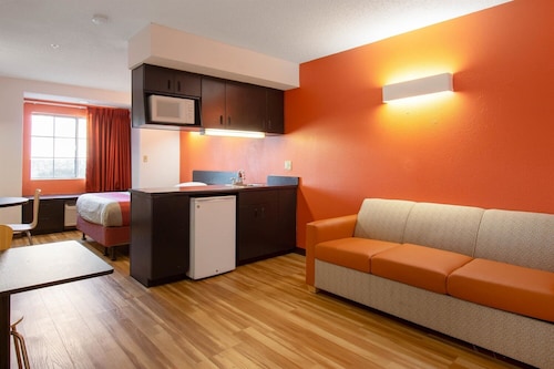 Motel 6 El Paso, TX - Southeast