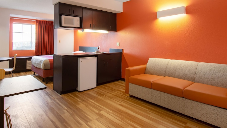 Motel 6 El Paso, TX - Southeast