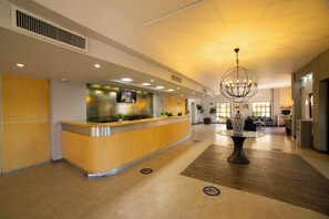 Reception - Hotel Colonial Mexicali (Mexicali)