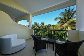 Minibar (inkludert), skrivebord og skrivebord for bærbar PC