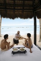 Private beach, white sand, 2 beach bars