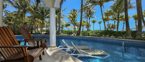 SWIM UP JUNIOR SUITE | Vista del balcón