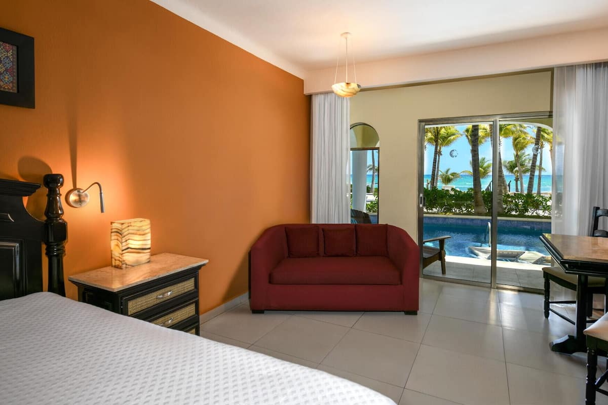 1 habitación, artículos del minibar gratis y escritorio