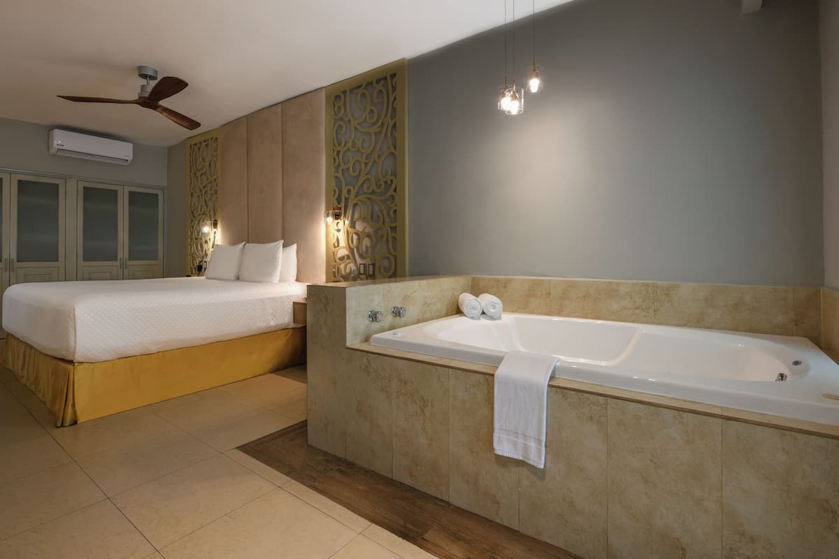 1 habitación, artículos del minibar gratis y escritorio