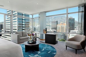 Presidential Suite, 1 King Bed, Non Smoking | Hypo-allergenic bedding, pillowtop beds, minibar, in-room safe
