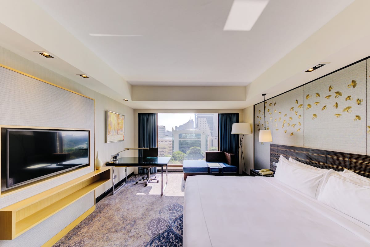 Minibar, in-room safe, desk, blackout curtains