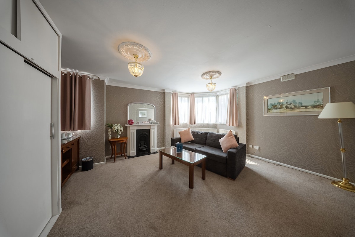 Executive Suite