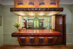 Bar (on property) - The Clarendon Hotel - Blackheath (London)