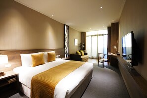Deluxe Queen Room | View from room