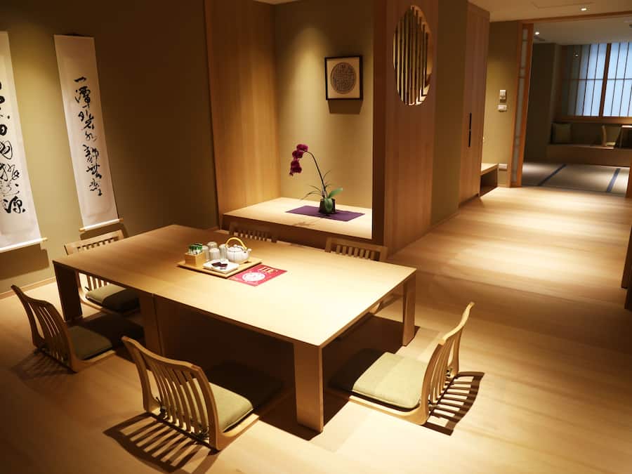 Japanese Style Family Suite | In-room safe, desk, blackout drapes, iron/ironing board
