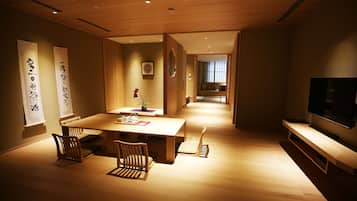 In-room safe, desk, blackout drapes, iron/ironing board