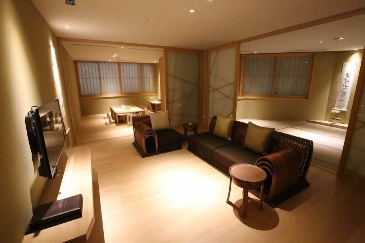 In-room safe, desk, blackout curtains, iron/ironing board