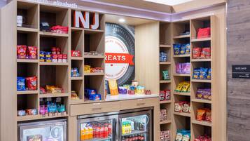 Snack bar