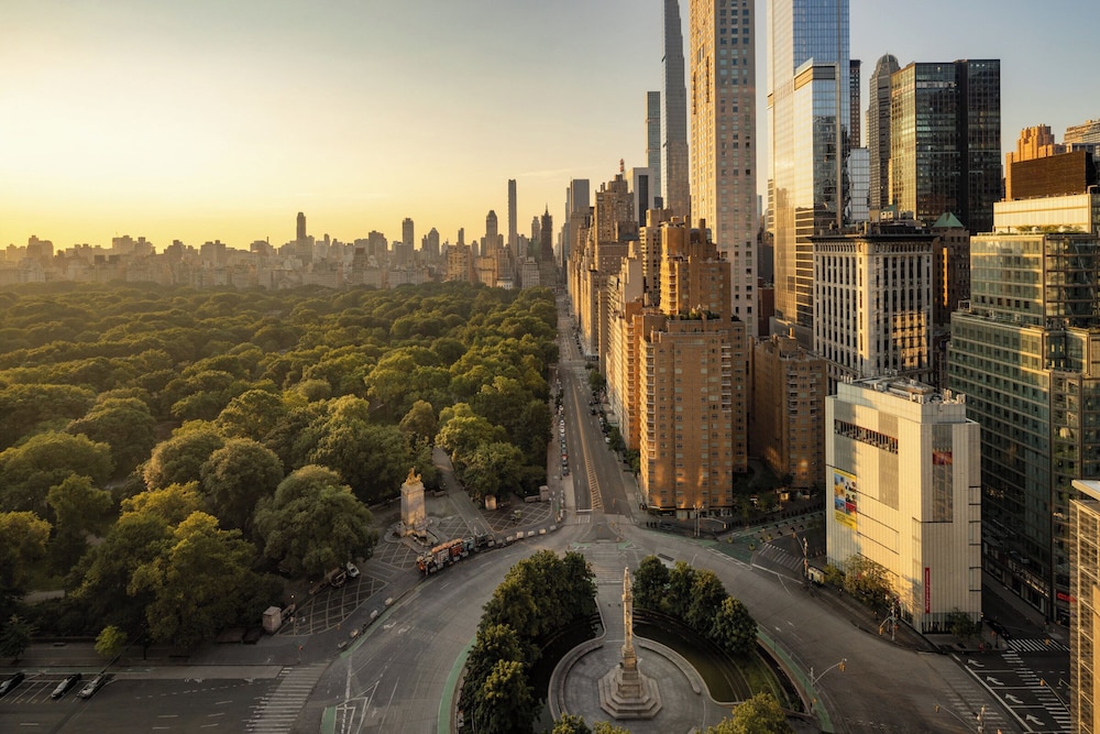 Mandarin Oriental, New York by null