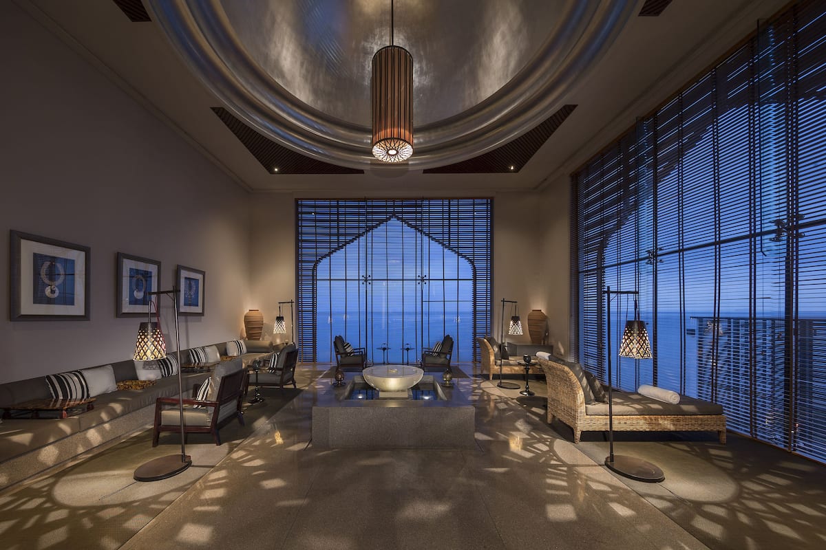 couples treatment room(s), hot tub, steam room, body treatments