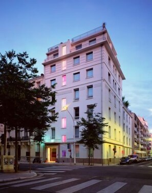 Front of property - evening/night
