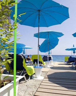 Beach bar