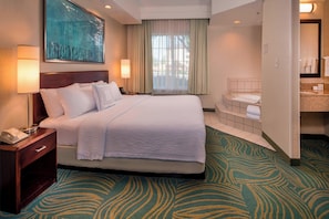 Premium bedding, in-room safe, desk, iron/ironing board