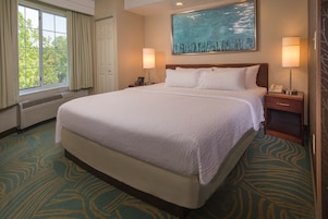 1 bedroom, premium bedding, in-room safe, desk