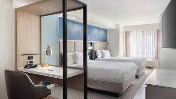 Studio, Beberapa Tempat Tidur | Seprai premium, brankas, meja kerja, dan setrika/meja setrika