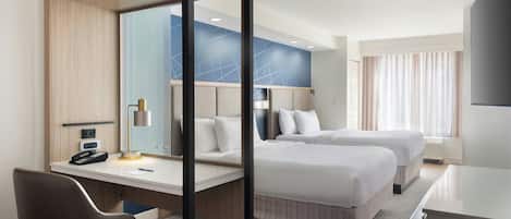 Studio, Multiple Beds | Premium bedding, in-room safe, desk, iron/ironing board